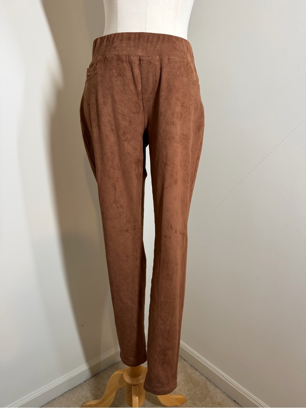 Boston Proper Women’s Brown Faux Suede-SZ 4-Leggings Pants